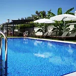 Duman Boutique Hotel *