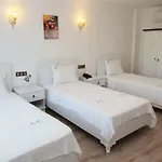 Duman Boutique Çeşme