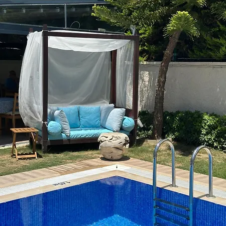 Duman Boutique Çeşme