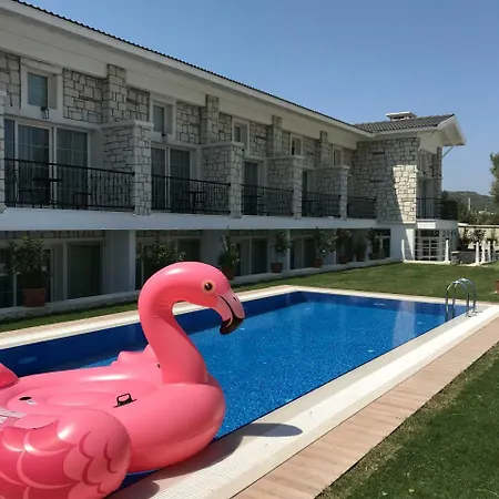 Duman Boutique Çeşme