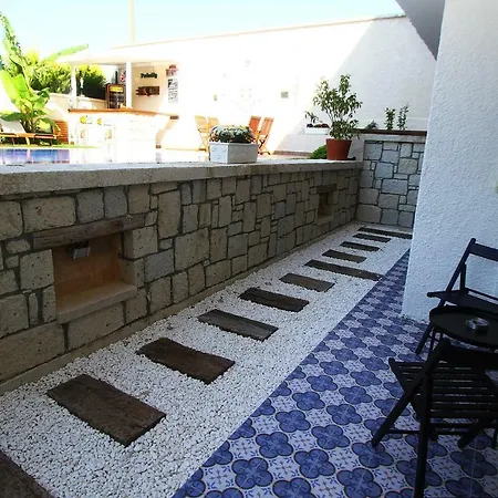 Duman Boutique * Кешме